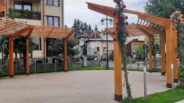 Amenajarea zonei centrale pietonale a stațiunii turistice Horezu, județul Vâlcea în vederea consolidării identității locale și dezvoltării turismului